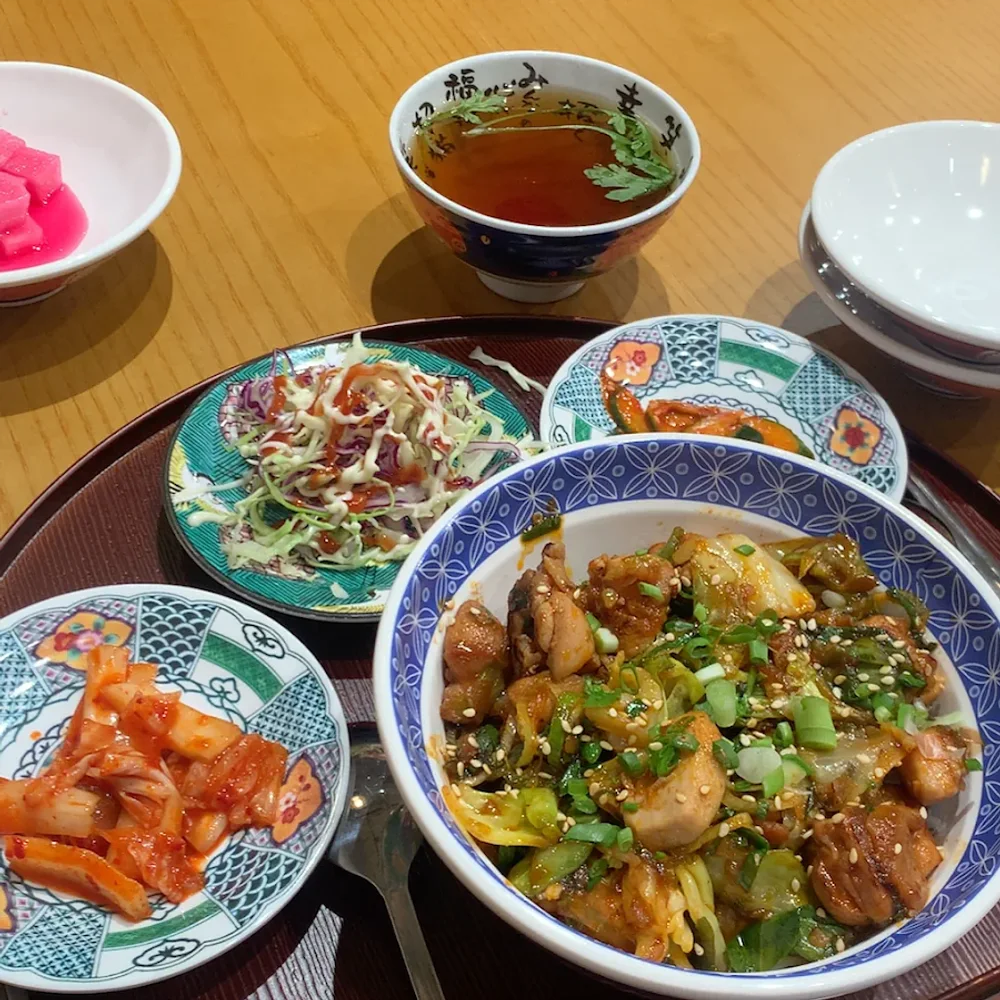 Cơm trộn bò kiểu Hàn